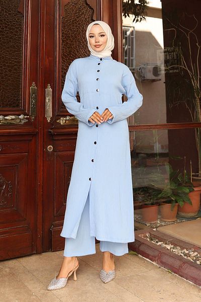 MİSSKAYLE Μακρύ κοστούμι με λεπτομέρεια γιακά Baby Blue