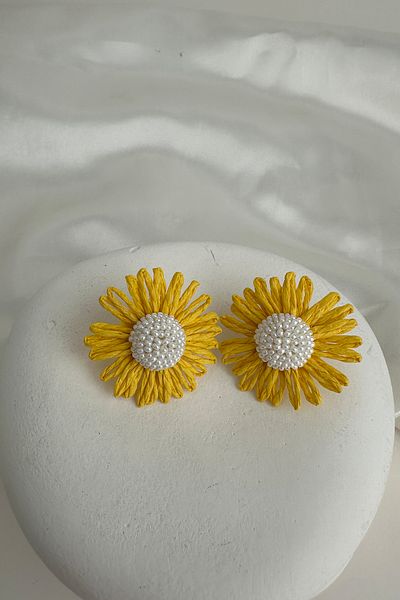 Modex Bohemian Style Bead Detail Daisy Flower Earrings (5cm)