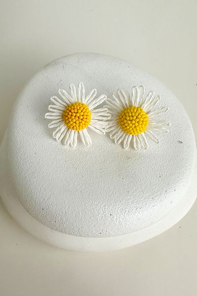 Modex Bohemian Style Bead Detail Daisy Flower Earrings (5cm)