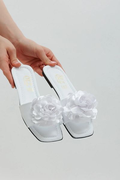 Altın Adım Thin Comfortable Sole Rose Patterned Daily House and Outdoor Slippers - Wedding and Guest Slippers