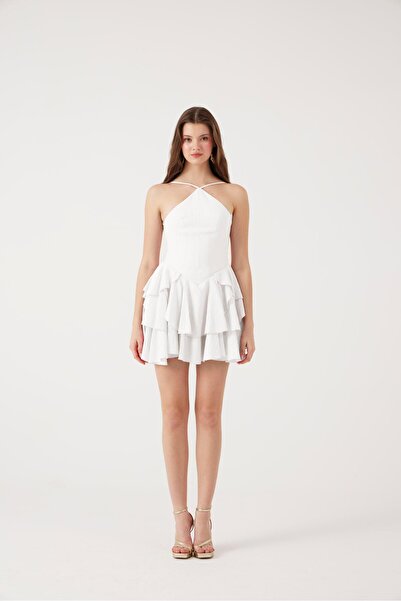 HOLLY LOLLY Μίνι φόρεμα με βολάν με λαιμόκοψη Κέιρα Λευκό