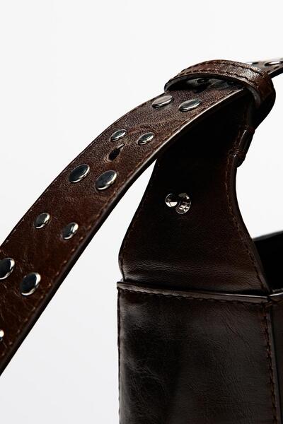 Massimo Dutti Zımbalı napa deri bucket çanta