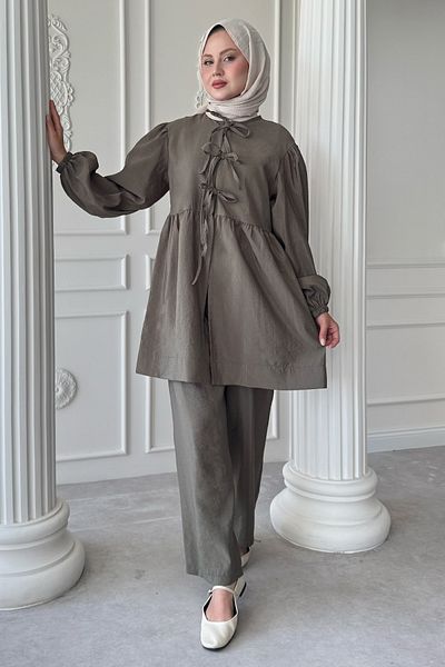 InStyle Knotted Shabby Khaki Suit