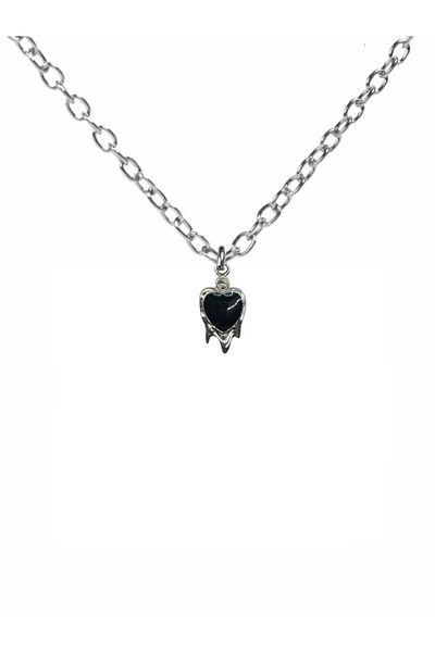 Herşey Nota Scarlet Black Heart Unisex Necklace – the Meeting of Mysterious Elegance and Passion