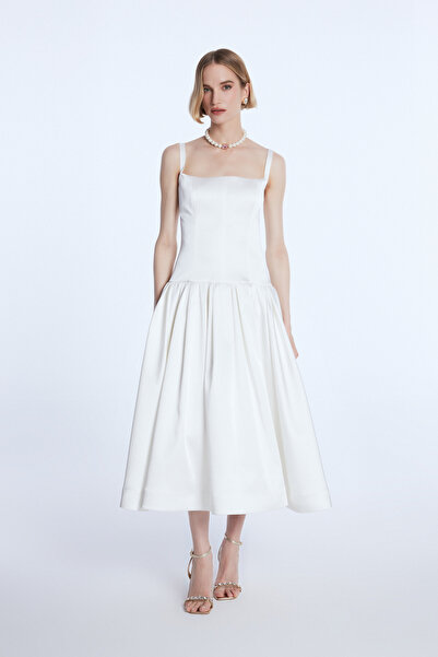 adL Mert Aslan Kare Yaka Uzun Elbise