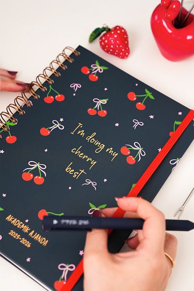 Matt Notebook 2025-2026 B5 Ακαδημαϊκό Ατζέντα Σπιράλ 17x24 cm - 17 Μηνιαίο Cherry