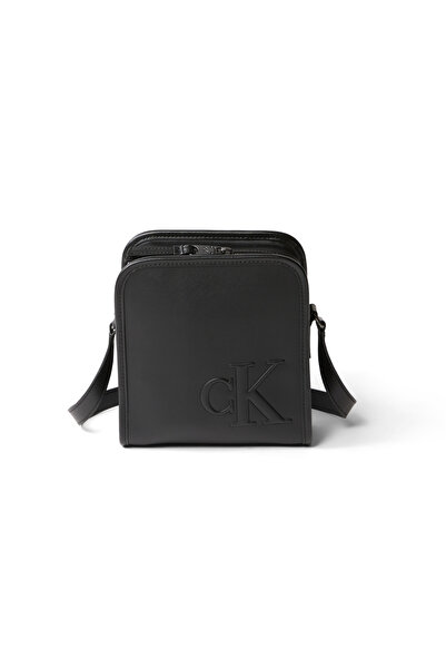 Calvin Klein Sculpted Impression Repoerter 18 Siyah Erkek Çantası