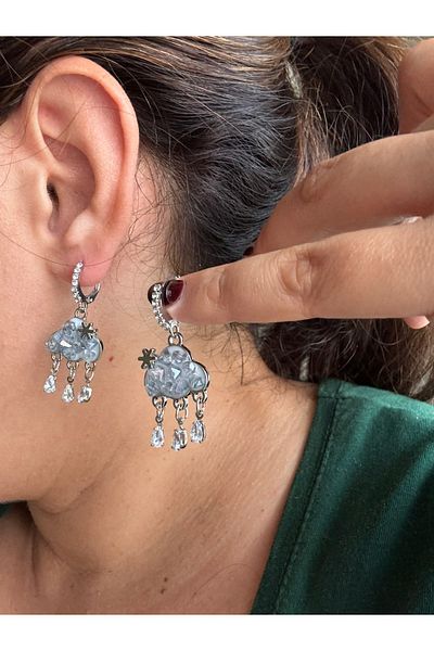 Gümüş sandık Cloud Themed Broken Stone Steel Hoop Earrings