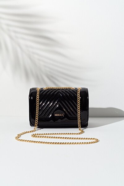 Nihan Kapaklı Çapraz Askılı Çanta Rugan Siyah