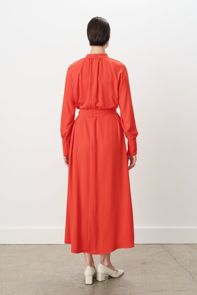 Nihan Taş Detaylı Şık Elbise Mercan