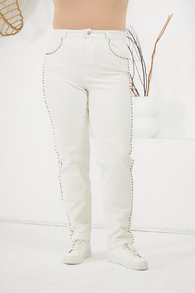 RMG Large Size Jeans with Stone Detail on the Sides White