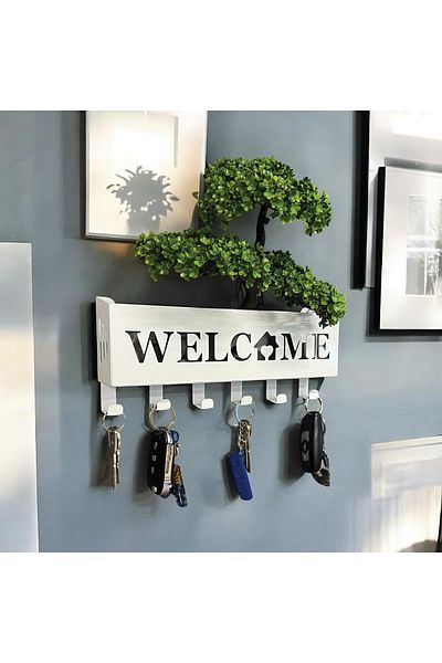 decorelax Welcome Themed White Shelf Keychain