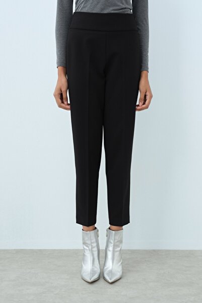Nihan Havuç Pantolon Siyah