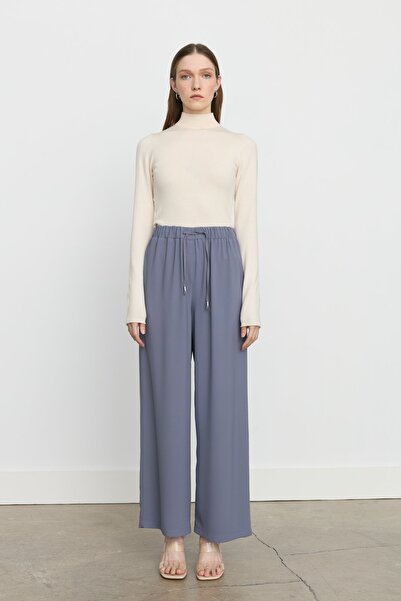 Nihan Beli Bağcıklı Bol Pantolon Gri