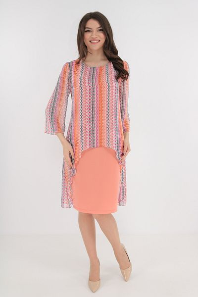Vanessa Line RO Elegant peach-pink dress with abstract print and layered look