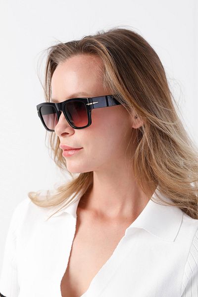 Fulla Moda Rectangular Frame Metal Accessory Sunglasses