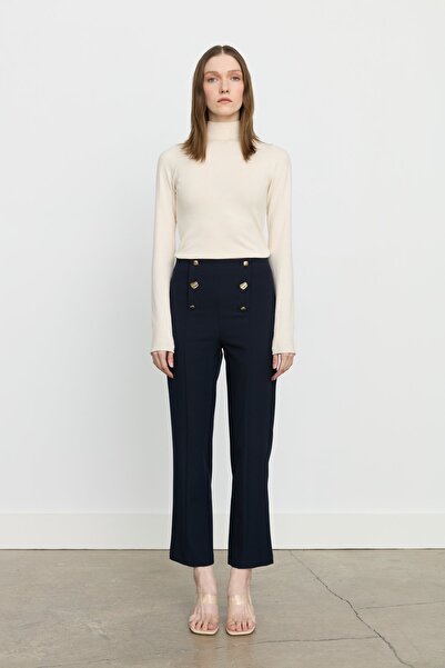 Nihan Düğme Detaylı Boru Paça Pantolon Lacivert