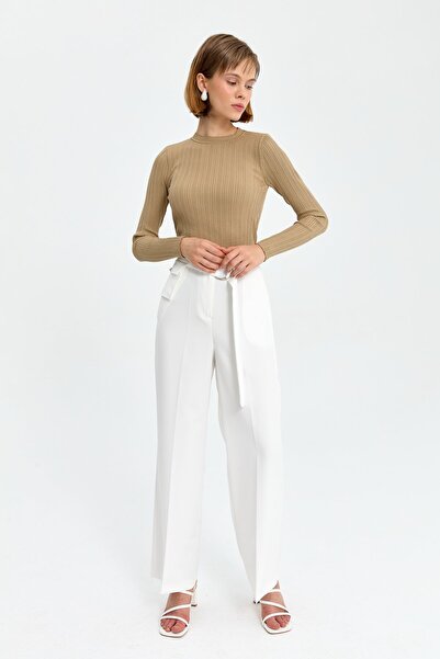 Nihan Beli Kuşaklı Ütü İzli Boru Paça Pantolon Ekru