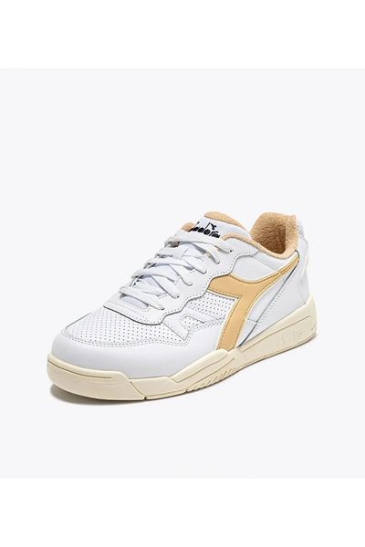 Diadora Winner Unisex White Sports Shoes - 501.179584-C5795