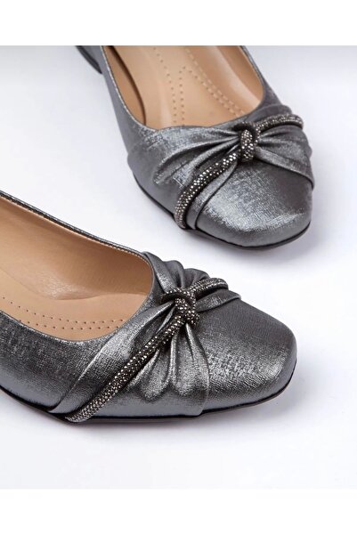 Brs Classic Thick Heeled Rubber Sole Shoes