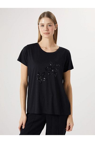 LC Waikiki Γυναικεία μπλούζα με κεντημένη παγιέτα LCWAIKIKI Classic Crew Neck (S5)