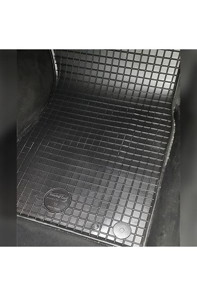 Umbrella UMBRELLA RUBBER CAR MATS SET FOR SEAT ATECA (2016-). KAROQ (2017-)