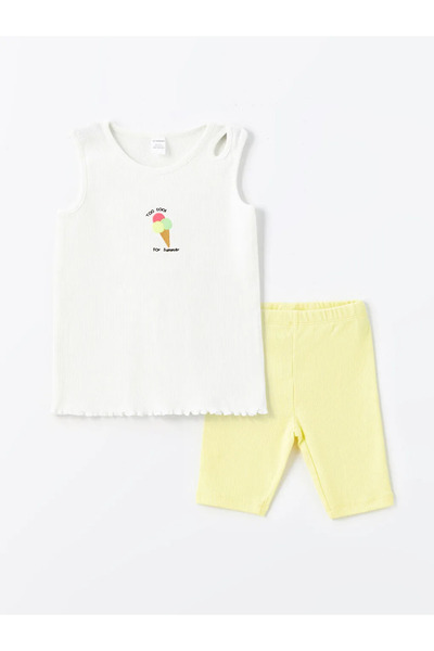 LC Waikiki طقم بلوزة وشورت للفتيات الصغيرات من LCW Kids Ecru برقبة دائرية مكو...