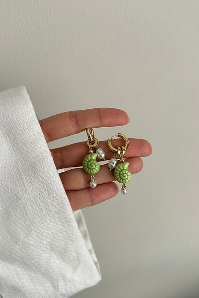 Okko Store Pearl Snail 2-Piece Earrings