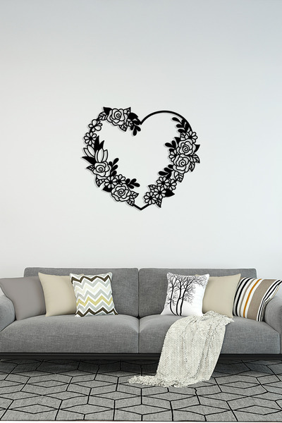 cncrafft Çiçekli Kalp Metal Tablo – Romantik ve Şık Duvar Dekoru