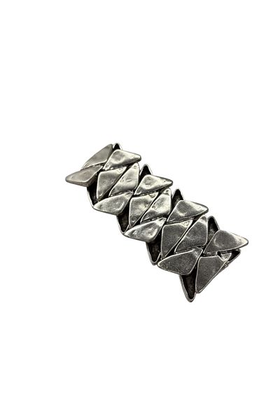 Smyrna Bracelet, Silver Plated, Adjustable, Unisex Bracelet (Antique Plated with Triangular Particles)