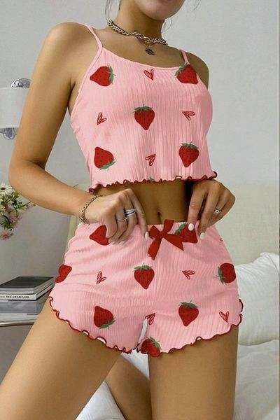 Ruselin Strawberry Patterned Shorts Set