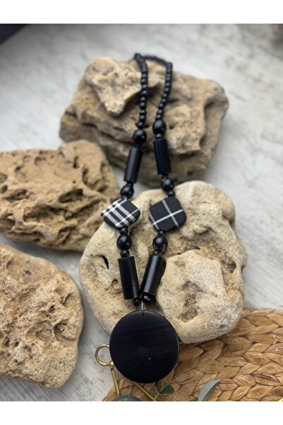 SEDEF TAKI Ekoseli ahşap siyah kolye