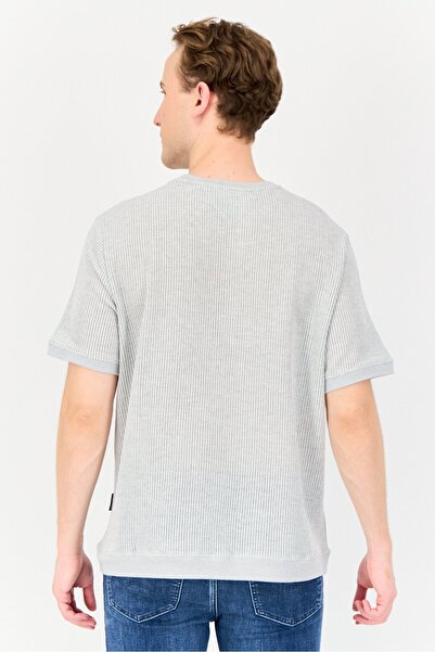 Vince Camuto Men Crew Neck Short Sleeve Textured Knit T-Shirt, Light Grey