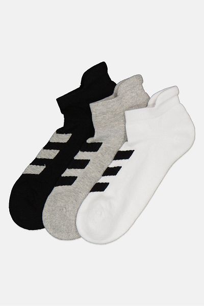 Tapout Men 3 Pairs Textured Ankle Socks, Multicolor