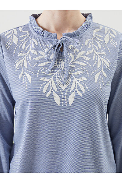 LC Waikiki Bağlamalı Yaka Çiçekli Kadın Bluz