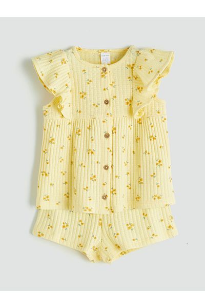 LC Waikiki Floral Baby Girl Blouse and Shorts 2 Pcs