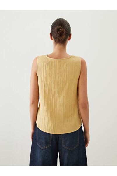 LC Waikiki U-nyakú texturált muszlin blúz