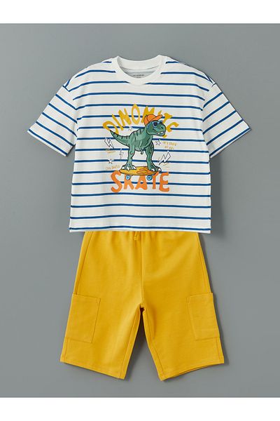 LC Waikiki Crew Neck Boys T-Shirt and Shorts 2-Piece