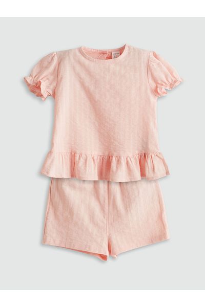 LC Waikiki Crew Neck Baby Girl Blouse and Shorts 2-Piece
