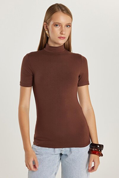 Tudors Γυναικεία κοντομάνικη μπλούζα με μισό ζιβάγκο σε κανονική εφαρμογή