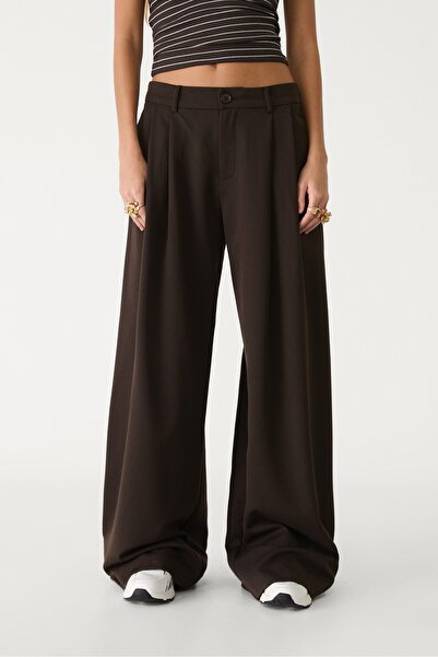 Stradivarius Wide leg smart trousers with darts