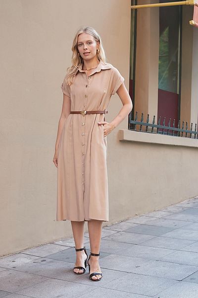 Jument Rochie de damă din twill modal, cu guler, cu mâneci duble, lungime midi, sub genunchi (include centura din piele) - Camel