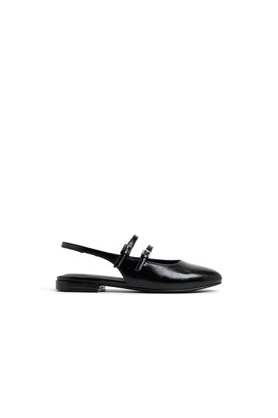 Call it Spring Black L Cas Shoes for Women