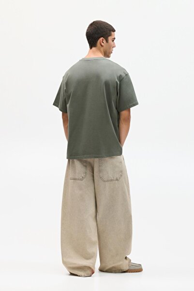 Pull & Bear Heavy weight short sleeve T-shirt