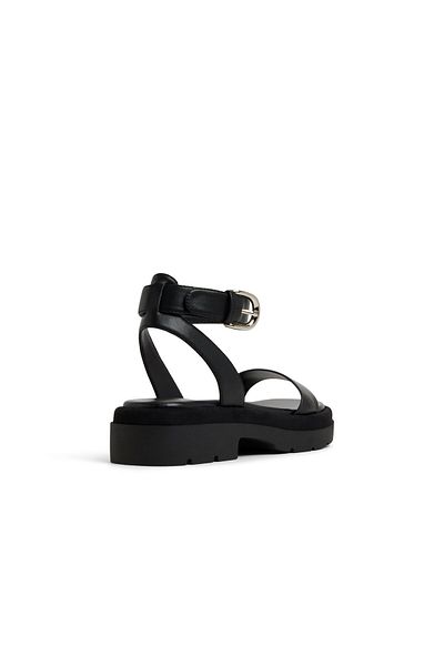 Call it Spring Black L Cas Sandals For Women