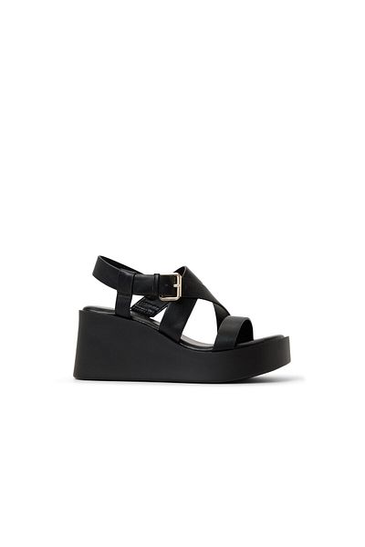 Call it Spring Black L Cas Sandals For Women
