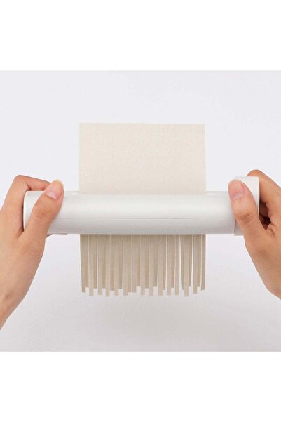 Muji Hand Shredder, W 18.2 x L 5 x H 3 cm, White