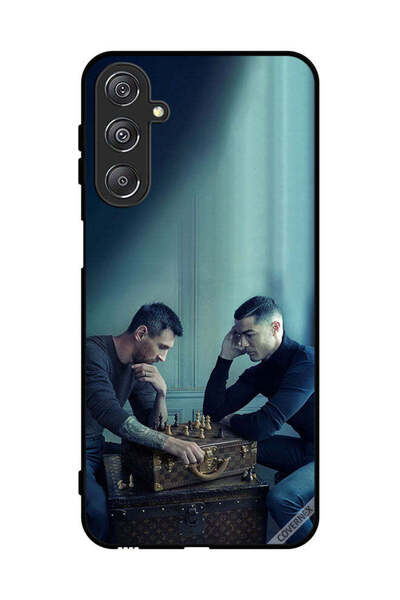 Covernex غطاء حماية لهاتف سامسونج جالاكسي M34 5G ميسي ضد رونالدو يلعبان الشطرنج