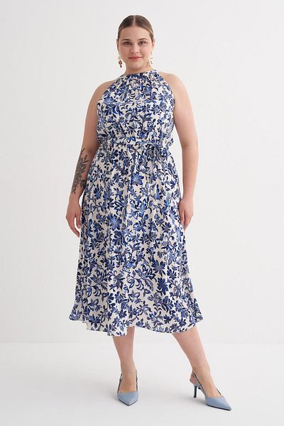 MYLİNE Halter Neck Belted Patterned Long Dress