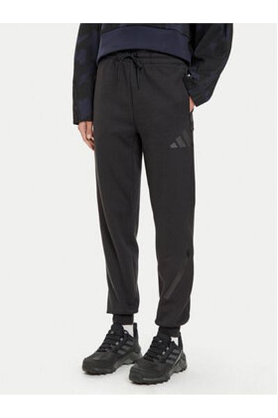 adidas Pantaloni de trening adidas pentru femei JE7842 negri